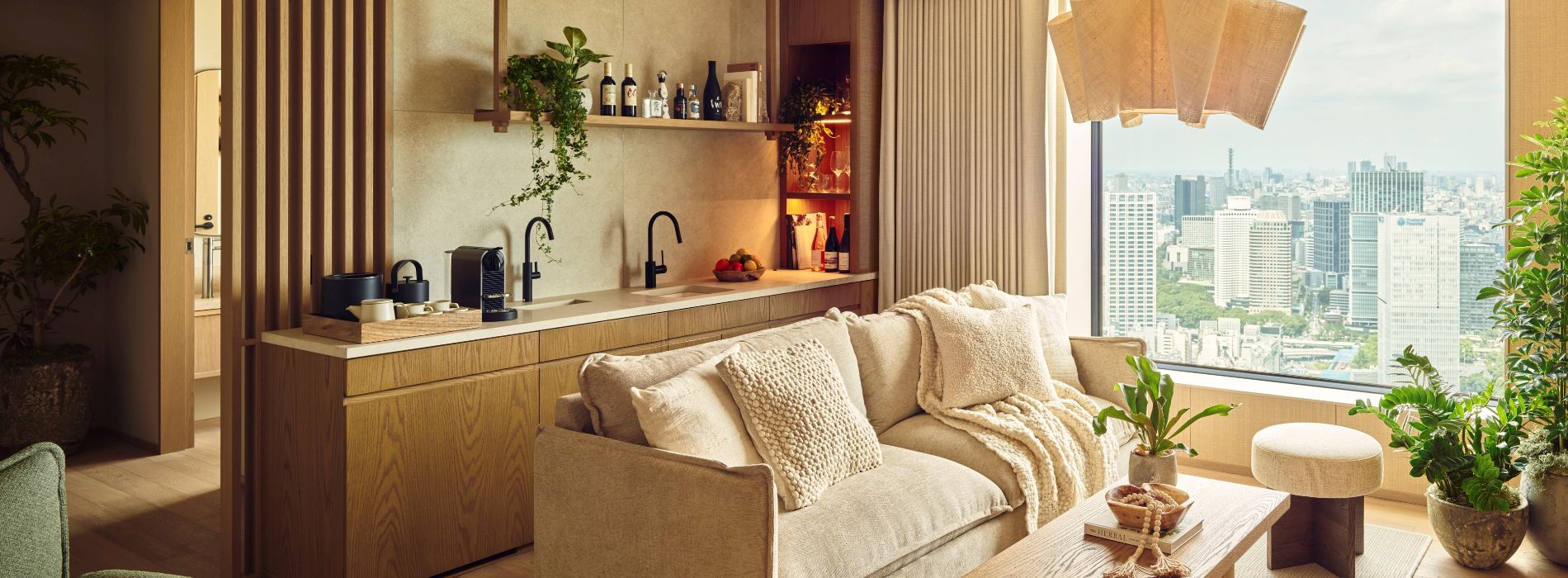 東京奢華旅宿新篇章：1 Hotels 正式插旗赤坂，以「親生物設計」於都會高空打造療癒綠洲