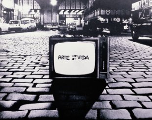 有效率與思考力的視覺傳達設計，Antoni Muntadas回顧展