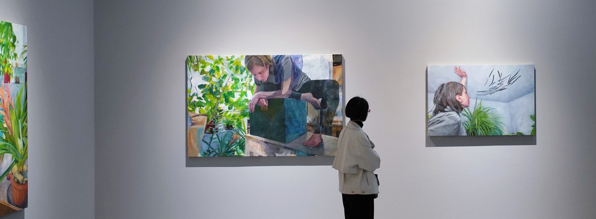 羅馬尼亞藝術家 Ana Maria Micu 最新個展《女人・鷹架》:將日常景觀轉化藝術,呈現對時空多角度的思考