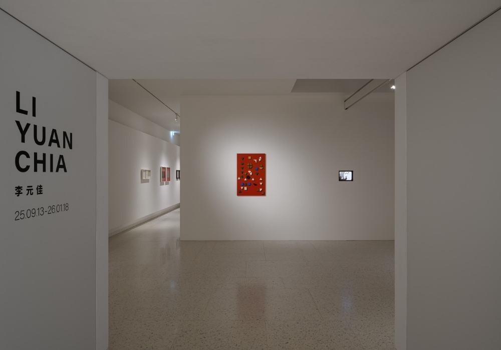 李元佳個展「點的宇宙」：從臺北到坎布里亞，走過極簡與抽象的旅程