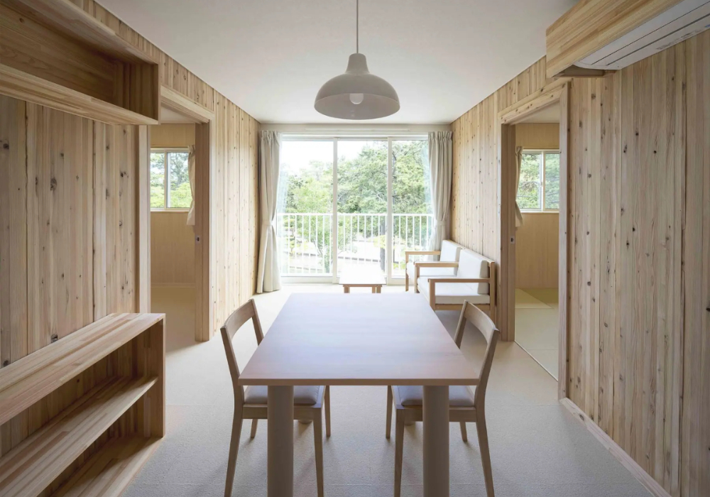 獲 2025 GOOD DESIGN 大賞！用木頭重建一個家：坂茂為震後所打造的 DLT 木造仮設住宅