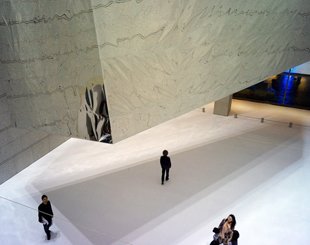 【謝宗哲談建築】自然系建築之三：環境的模擬──石上純也（上）