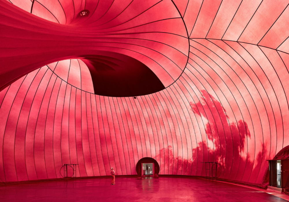 磯崎新生前之作:與藝術家 Anish Kapoor 合作設計,充氣移動音樂廳「Ark Nova」首登瑞士