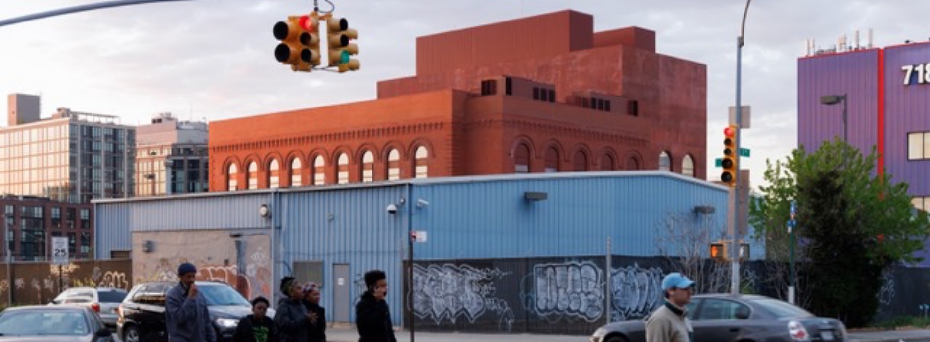Herzog & de Meuron 操刀!紐約藝術創意巢穴 Powerhouse Arts,百年廢棄遺跡「蝙蝠洞」重生