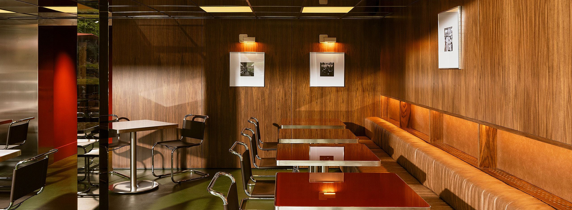 從晨間咖啡到深夜調酒：杜林「Lève Office Bar」以 1960 年代辦公室美學打造全日餐酒館