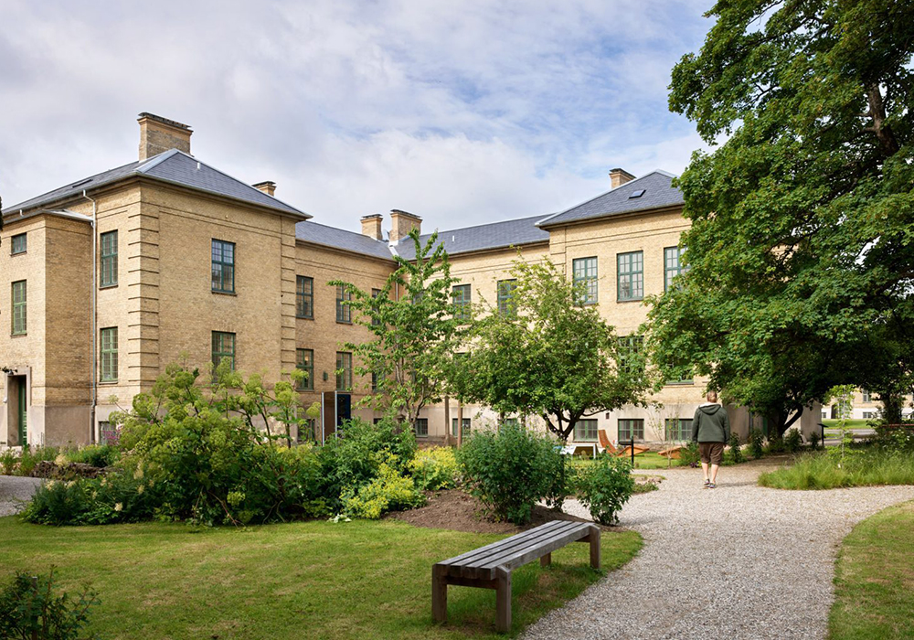 建築本身即是敘事:C.F. Møller 打造丹麥「MIND Museum」,百年精神醫療院舍轉身成當代博物館