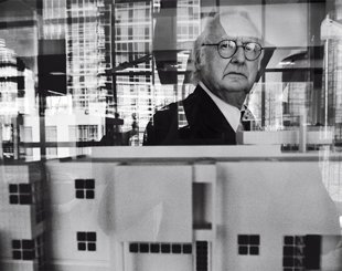 從一而終的白，直擊 Richard Meier 歐洲首次回顧展