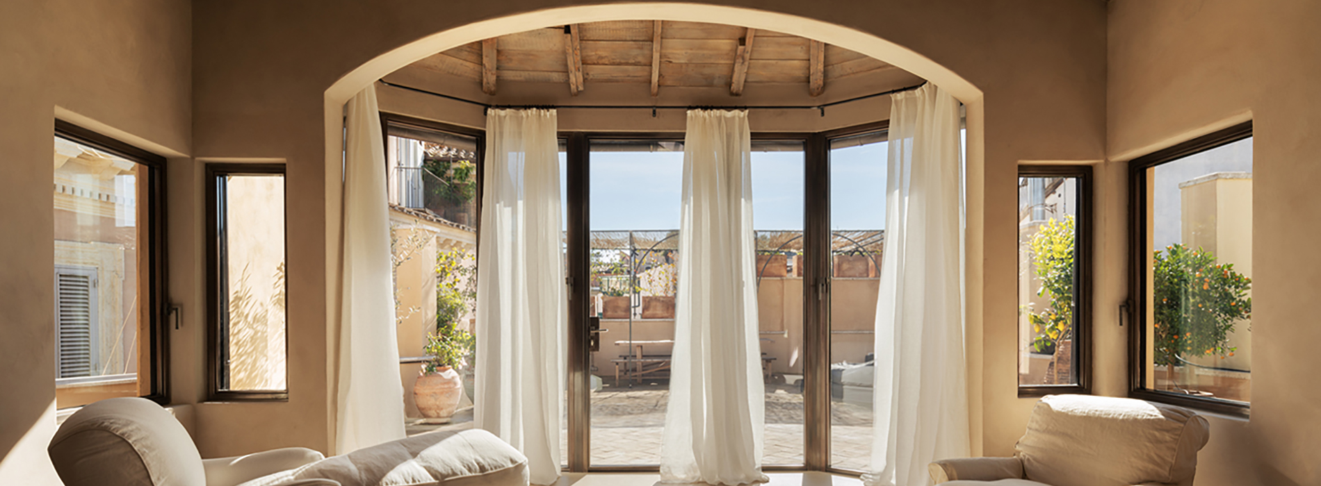 Radiohead 主唱的羅馬避世居所：以侘寂美學翻新義大利文學巨擘故居