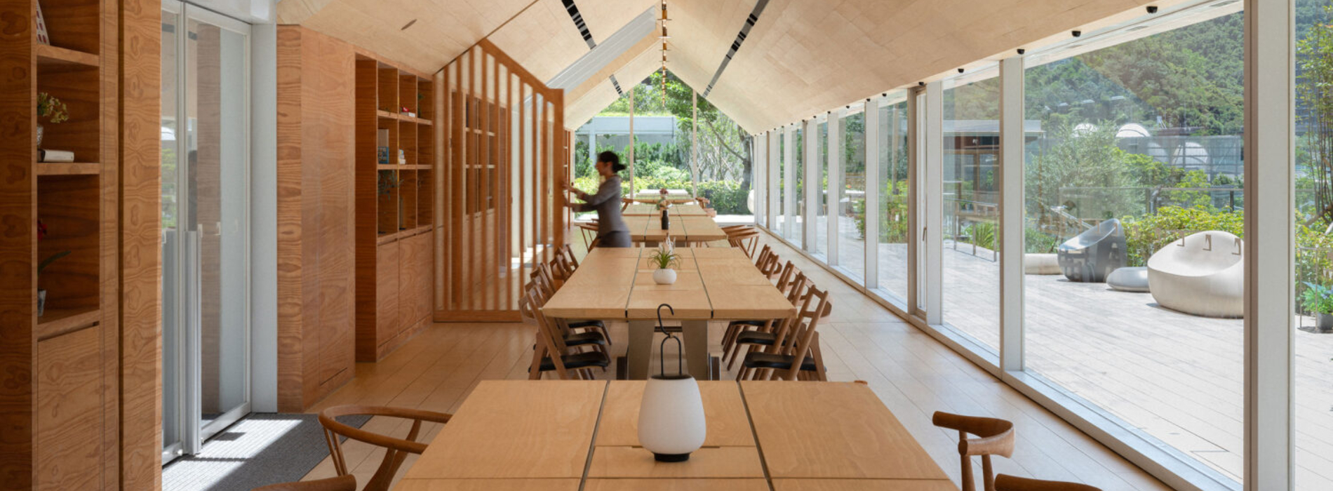 在高密度香港，也能擁有一片居住綠洲：Snøhetta 打造 Pavilia Farm 四座住宅會所