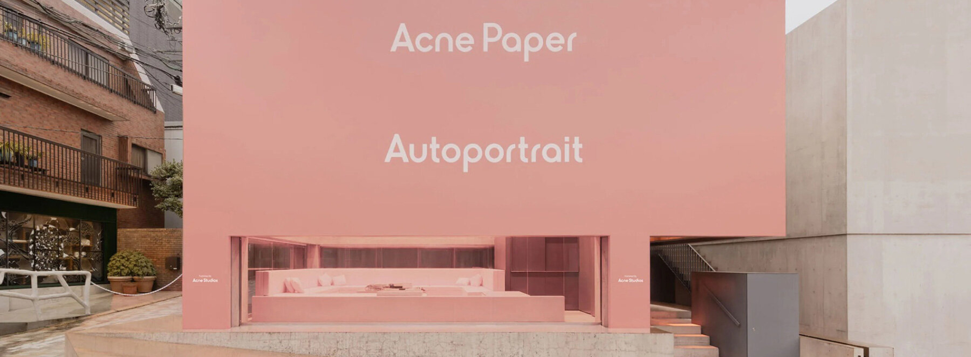 同樣都是 Pink Space！Alaïa、Acne Studios 如何用粉紅色打造不同品牌空間？