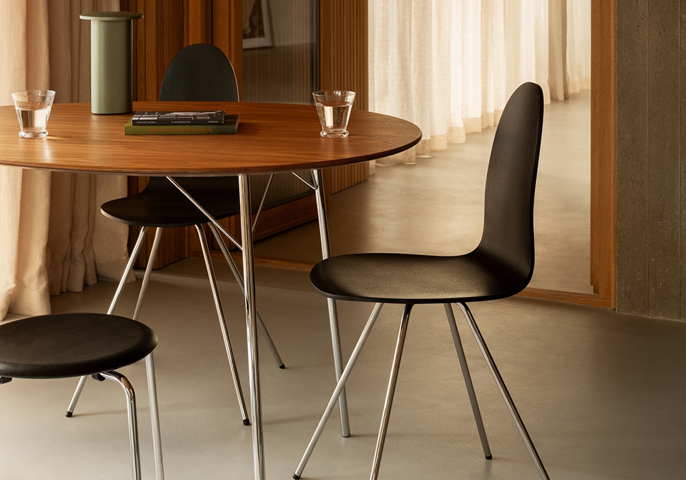 Fritz Hansen 復刻 Arne Jacobsen 低調經典「舌頭椅」！三款配色、日本 ACTUS 限定登場