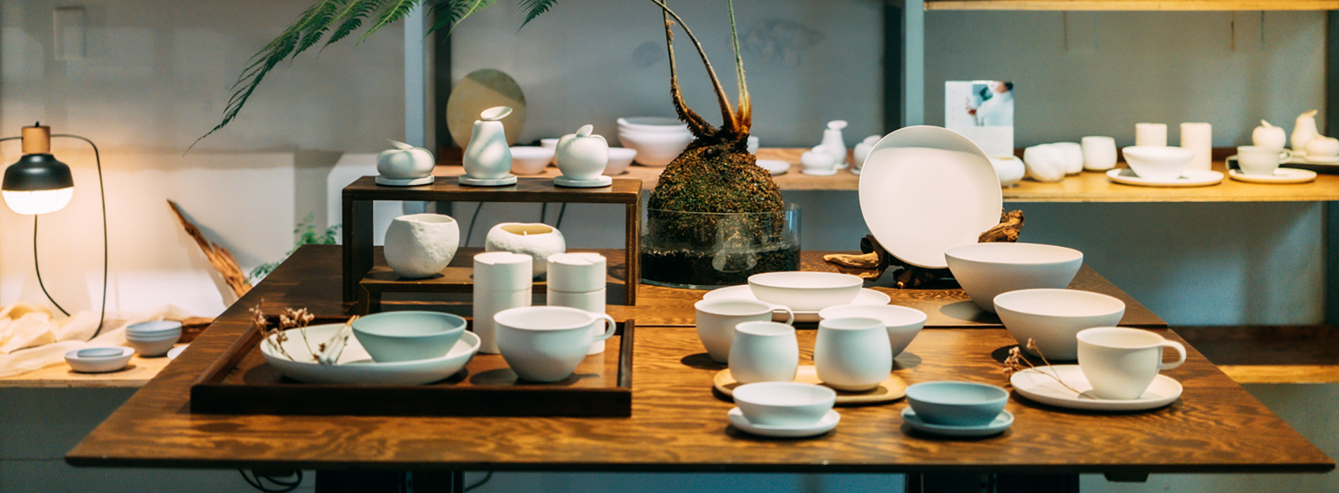 佐賀陶瓷品牌 224 porcelain 以創新陶土與簡約設計，展現當代肥前吉田燒的「瓷韻之美」