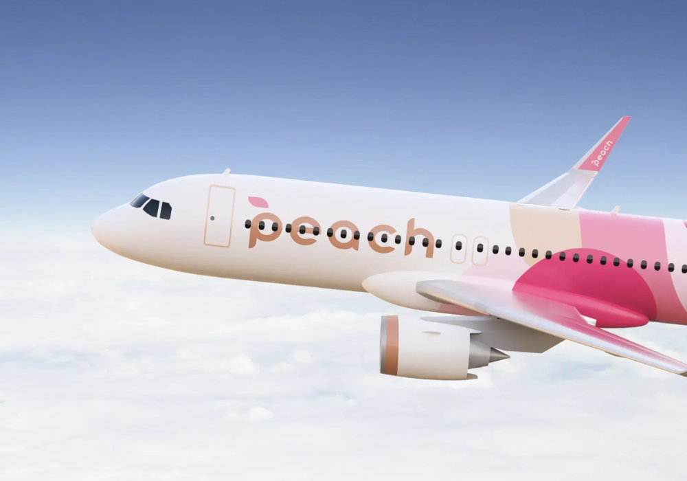 15 年首次更新！注入葉片圖像與柔和桃粉，nendo 設計的「樂桃航空」全新識別做了什麼改造？