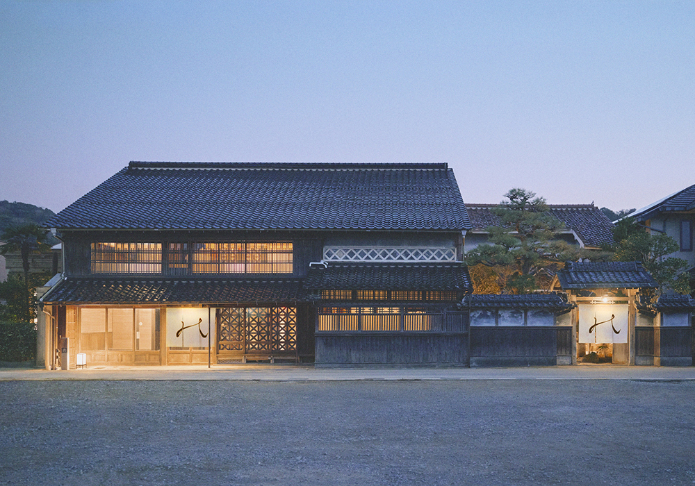 在白壁土藏之間停留：鳥取「風之倉吉」化整座城鎮為旅館，展開五感療癒旅程