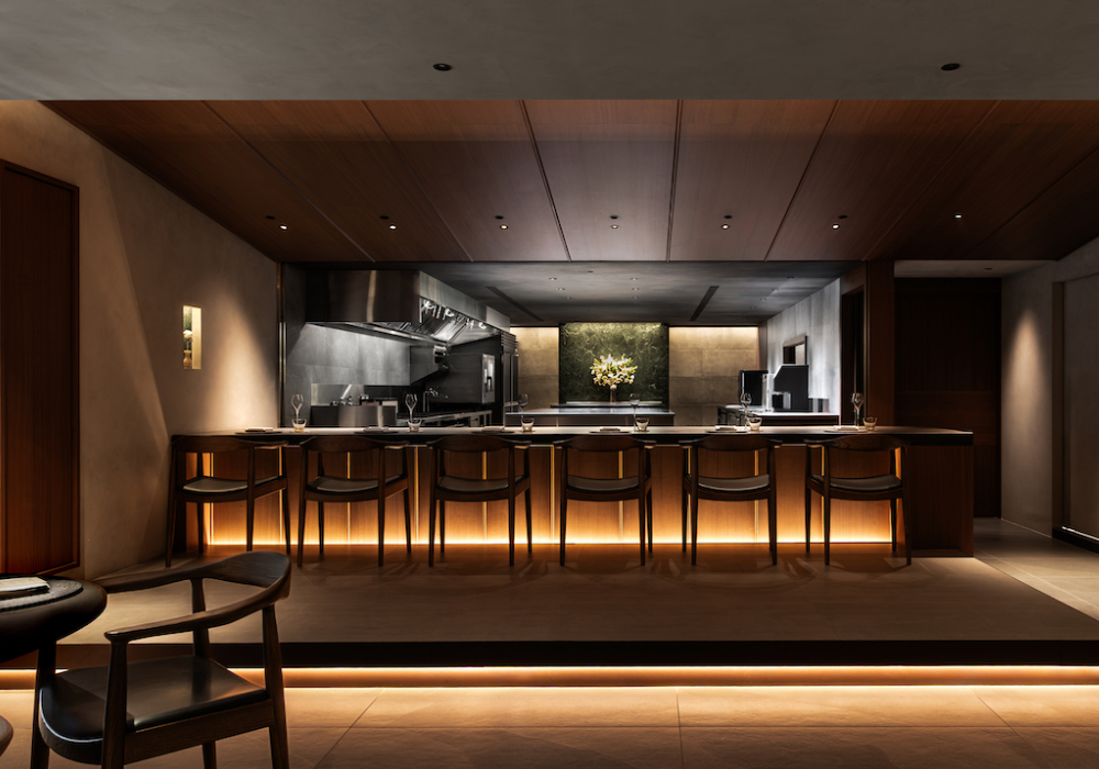 從東京米其林二星餐廳來到台北！大稻埕「mirei 未麗」登場，28 歲主廚飯塚健太演繹當代東亞料理