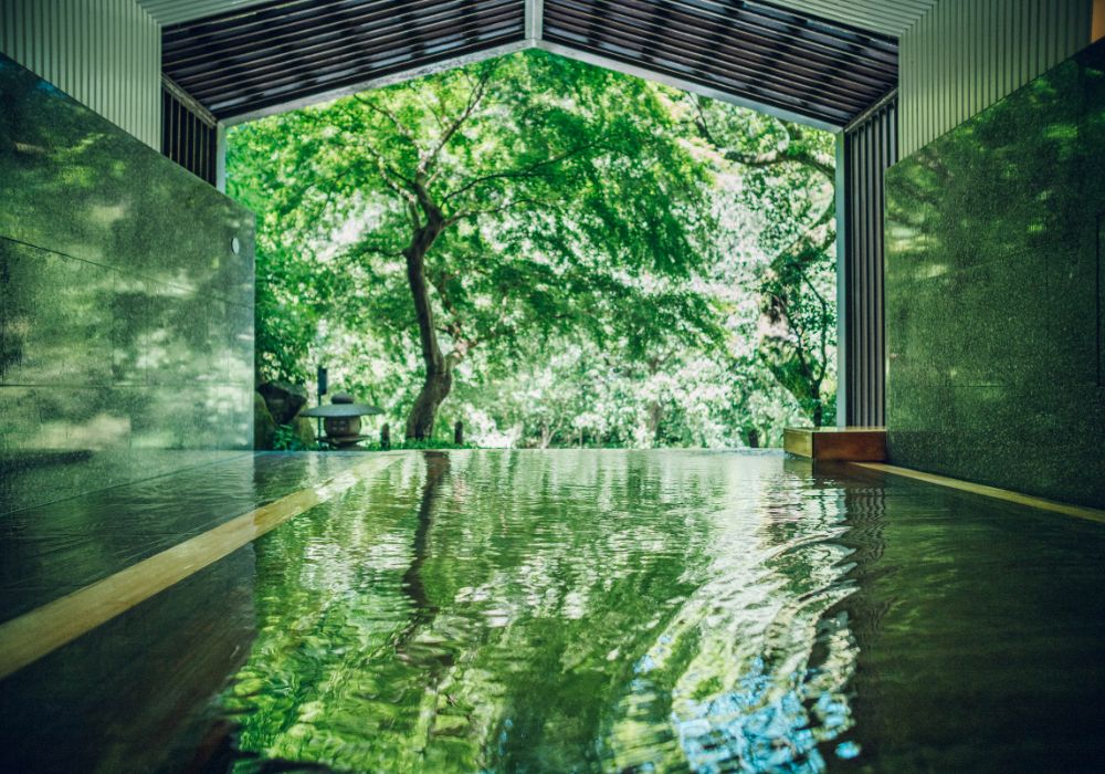 星野集團「界 箱根」改裝新開幕：全客房河畔景致、SAWA茶屋中庭、箱根寄木細工邀旅人一泊箱根歷史