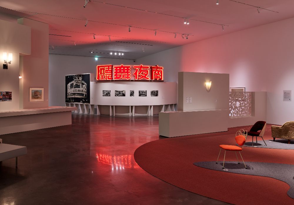 為什麼是王水河？中美館首位藝術家檔案計畫展覽，從電影看板、南夜舞廳重新拼起臺中摩登史