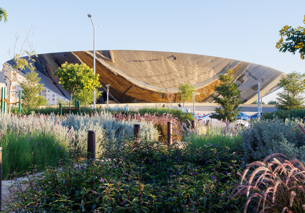 鏡面碗型屋頂成亮點！突破交通站傳統框架，Snøhetta 設計沙烏地利雅德地鐵站新公共地標