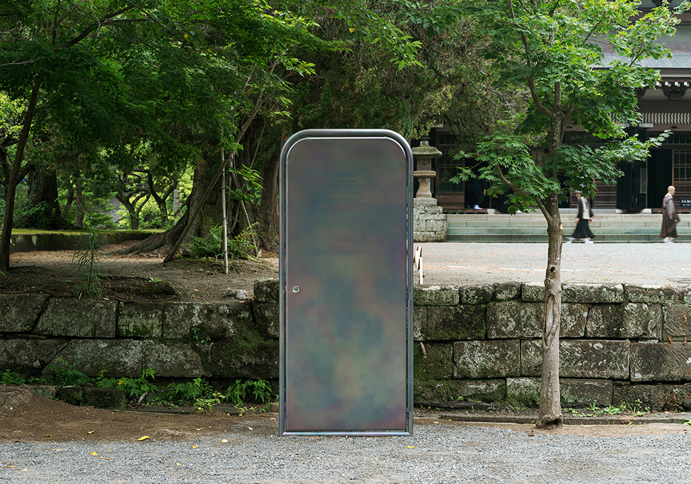 從威尼斯到鎌倉的任意門：山之內淡《Anywhere Door》以日本文化與工藝展開跨國建築想像