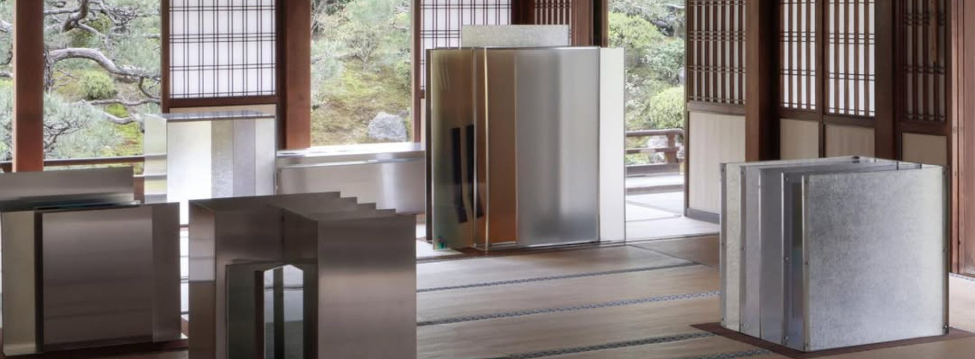 京都建仁寺兩足院《閃光之空》：Arpa 與 T.T 跨界合作，以嗅覺考古與光影裝置捕捉時間的餘裕