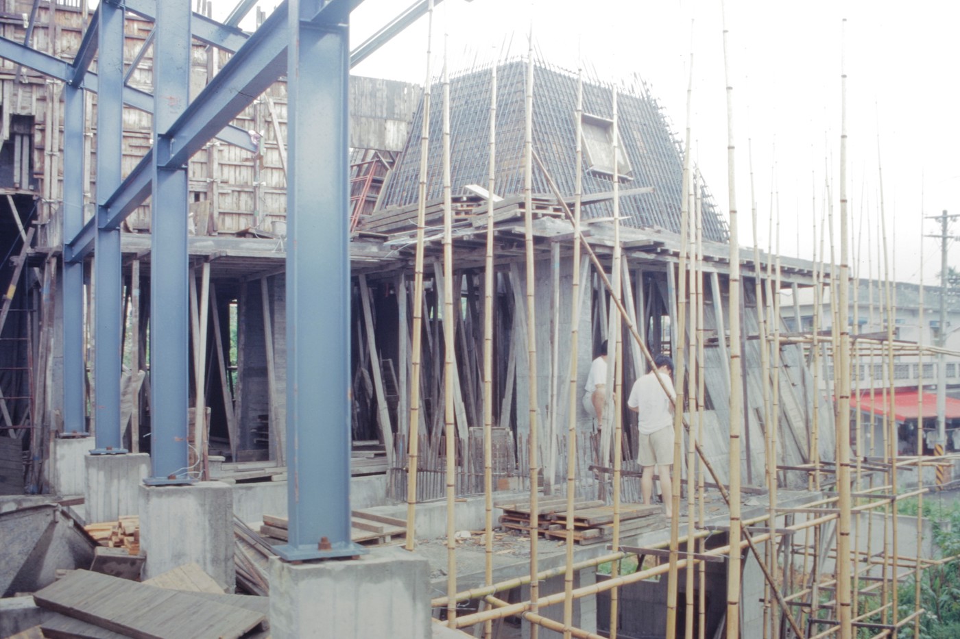 超出建築——田中央+七位藝術家 聯展